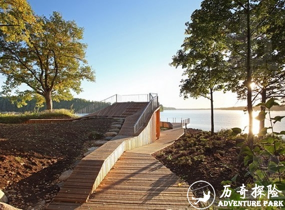 观景平台建设 历奇探险户外景观栈道 观光步道设施厂家安装