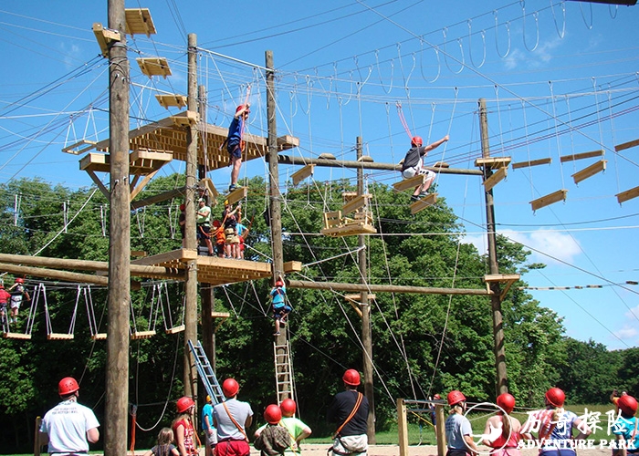 高空网阵 空中闯关拓展器材 户外景区场地拓展设备 亲子拓展绳网攀爬器材厂家历奇探险