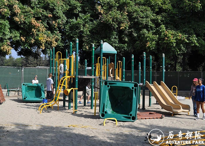 户外滑滑梯 亲子乐园组合滑梯 游乐园学校室内外旋转滑梯游乐设备 